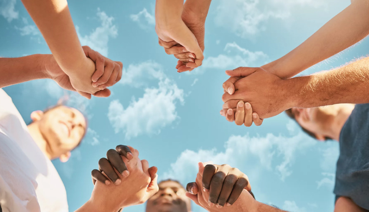 focus on yourself in a relationship,how to focus on yourself in a relationship,self-care in a relationship,personal growth in relationships,balancing self and relationship,individual growth in a relationship,relationship self-care tips,maintaining independence in a relationship,ways to focus on personal goals in a relationship