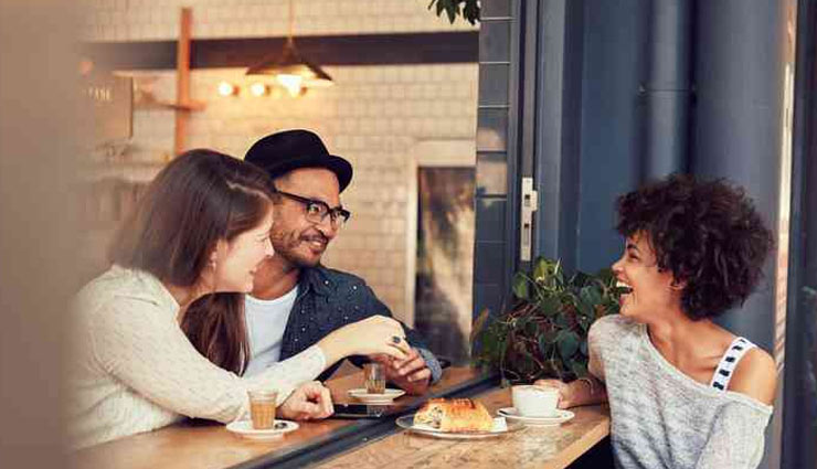 5 Ways To Maintain Friendship After Marriage