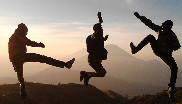 10 ways to keep friends for life,forever friends,friendship goals,friendship tips,relationship tips,mates and me