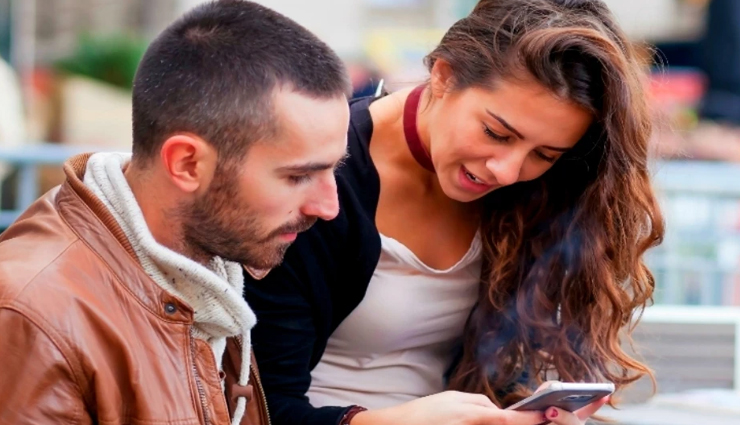 friend zone signs,signs of being friendzoned,friendzoned by crush,how to tell if you are friendzoned,friend zone indicators,escaping the friend zone,crush only sees you as a friend,romantic interest signs,friend zone advice,relationship status clues