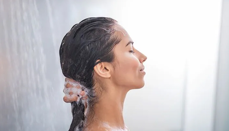 frizzy hair,home remedies for frizzy hair,hair care tips,beauty tips