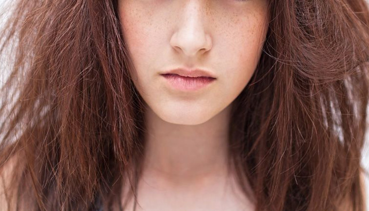 बहुत ज़्यादा डैमेज होकर टूटने लगे हैं बाल, तो अपनी हेयर केयर रूटीन में ऐसे करें कॉफी का इस्तेमाल, होगा फायदा coffee for damaged hair,coffee for hair breakage,benefits of coffee for hair,how to use coffee for hair,coffee hair care routine,coffee for shiny hair,coffee for dandruff,repairing damaged hair with coffee,natural hair care,coffee hair mask,prevent hair breakage with coffee,coffee for hair growth,coffee for healthy hair