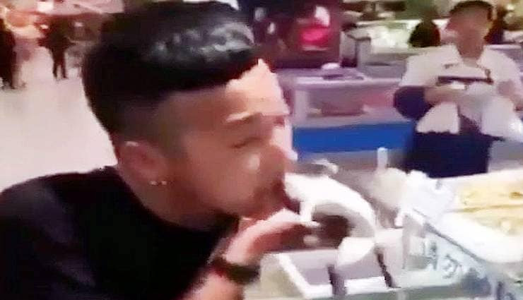 coronavirus,china,frog,animals,weird news