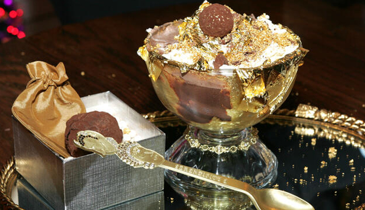 expensive ice cream,luxury ice cream,worlds priciest ice cream,gourmet ice cream,extravagant frozen treats,premium ice cream flavors,indulgent ice cream desserts,luxury dessert experience,lavish ice cream creations,most expensive frozen desserts