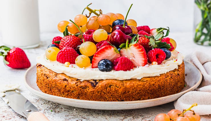 आसानी से कुकर के अन्दर भी बनाया जा सकता हैं बेहतरीन फ्रूट केक #Recipe