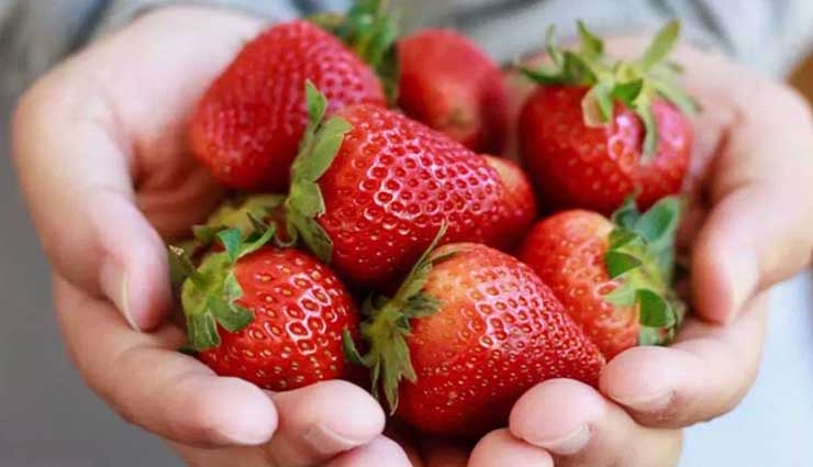 homemade fruit facepack,fruit facepack to treat oily skin,oily skin tips,skin care tips,beauty tips