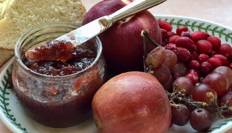 healthy sugar substitutes,natural sweeteners,honey as sugar substitute,maple syrup benefits,coconut sugar uses,dates for sweetness,banana puree alternative,blackstrap molasses benefits,yacon syrup for health,agave syrup low glycemic,homemade fruit jam