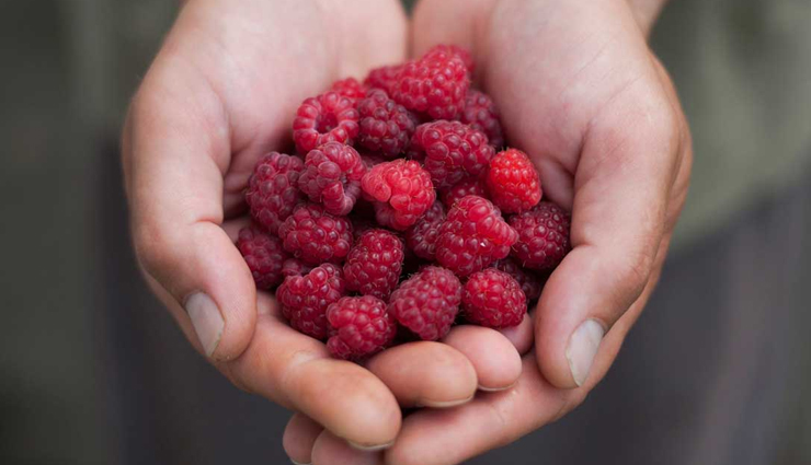 healthy fruits for you,best fruits for health,most nutritious fruits,super healthy fruits,fruits for a healthy diet,top fruits for wellness,best fruits for immunity,antioxidant-rich fruits,vitamin-rich fruits,best fruits for overall health