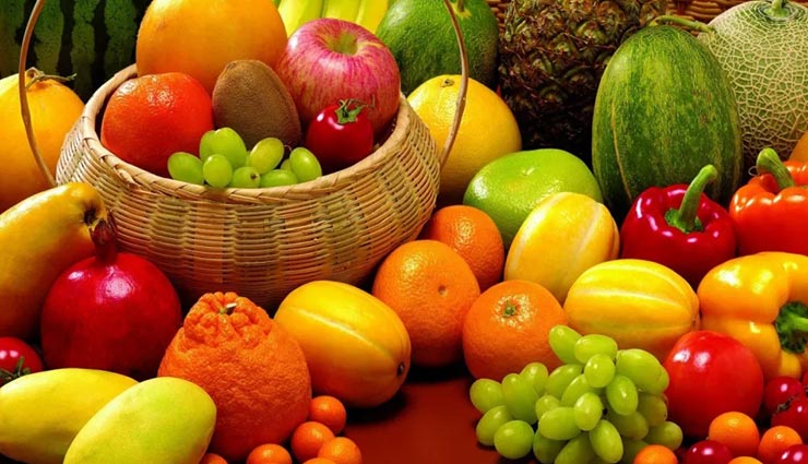 मौसम के अनुसार किया गया फलों का सेवन पहुंचाता हैं फायदा, गर्मियों में करें इन्हें शामिल