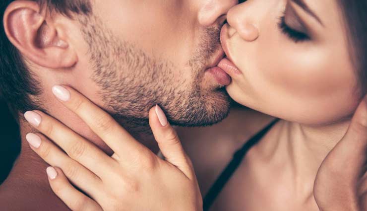 5 Food To Add Spice To Your Intimacy