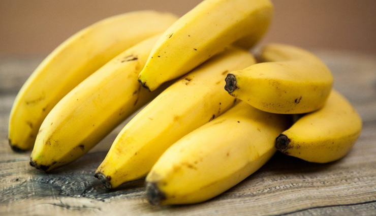 pomegranate,bananas,watermelon,papaya,kiwi,fruits for glowing skin,fruits to improve skin,skin care tips,beauty tips