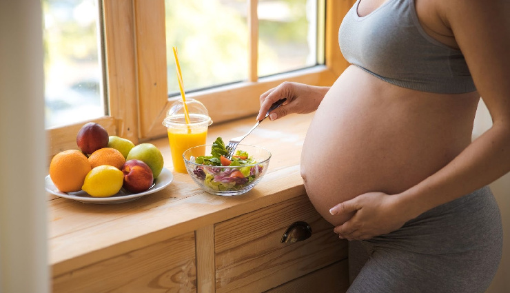  5 Fruits That are Healthy To Eat During Pregnancy