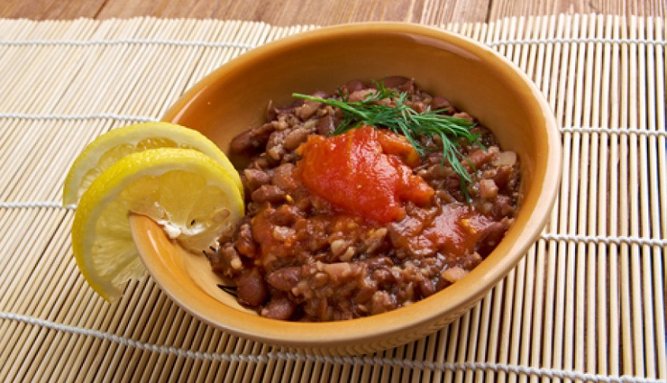 dishes in cairo,egypt,cairo egypt,molokhia,falafel,ful medames,mahshi,koshary,travel,holidays,travel guide