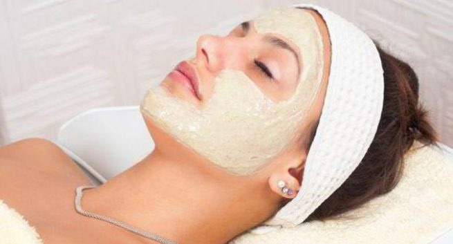 fullers earth,fullers earth benefits,fullers earth for skin,fullers earth face pack,beauty benefits of fullers earth,beauty tips,skin care tips