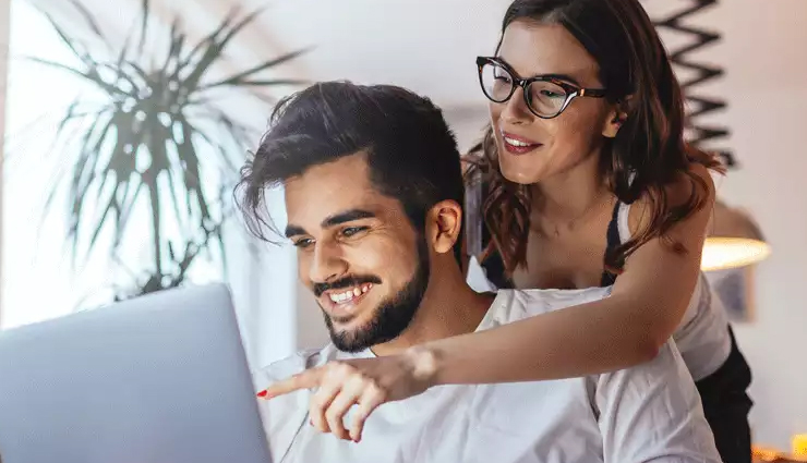 dating tips,dating someone new to relationships,first-time relationship advice,relationship guidance,clear communication in relationships,setting boundaries in dating,appreciating partners efforts,handling self-doubt in relationships,conflict resolution in relationships,public displays of affection