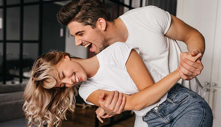 10 Fun Things to Do with Your Boyfriend at Home