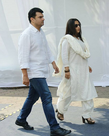 sridevi funeral,celebrities at sridevi funeral,entertainment news