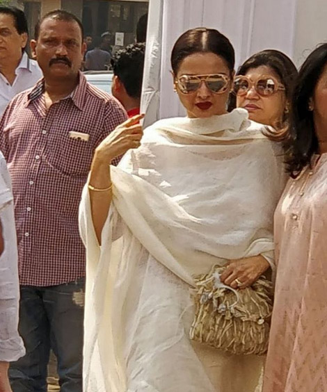 sridevi funeral,celebrities at sridevi funeral,entertainment news