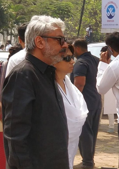 sridevi funeral,celebrities at sridevi funeral,entertainment news