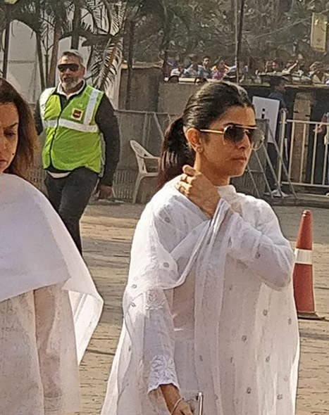 sridevi funeral,celebrities at sridevi funeral,entertainment news