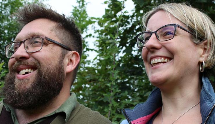 gavin munro,alice munro,furniture,tree,weird news in hindi