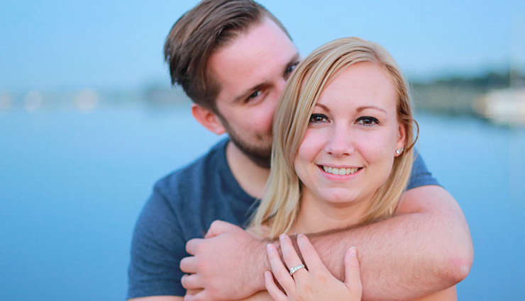 future tripping in relationships,signs of future tripping,overthinking in a new relationship,future tripping psychology,emotional attachment too soon,relationship anxiety signs,living in the future in relationships,overplanning in dating,new relationship red flags,mindful dating tips