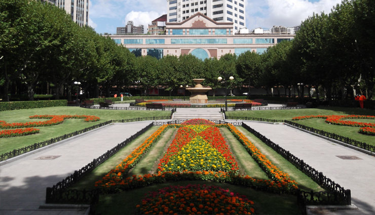 shanghai,places to visit in shanghai,shanghai tourism,tourist places in shanghai,the bund,propaganda poster art centre,qibao,fuxing park,huangpu,lujiazui skyline,m50,travel,holidays,travel guide