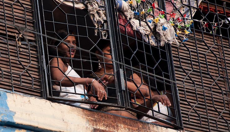 red light area,prostitution,prostitute,india