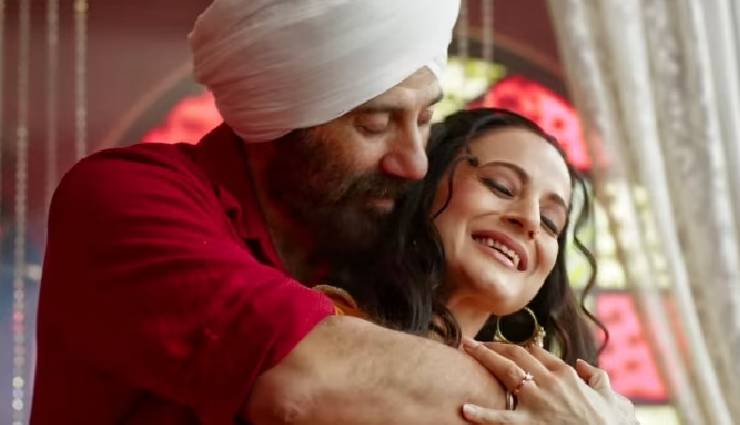 box office collection,dream girl 2,gadar 2,omg 2,ghoomer,jailer,ayushmann khurrana,Akshay Kumar,ananya panday,sunny deol
