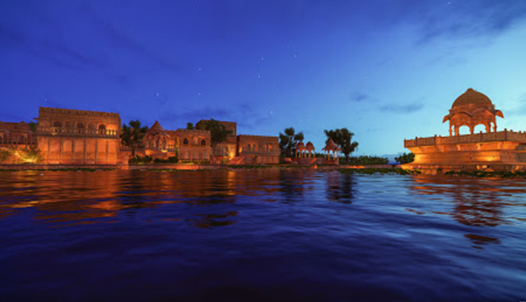 jaisalmer,hot tourist attraction destination,jaislmer tourist attractions,holidays,travel,holidays,india tourism