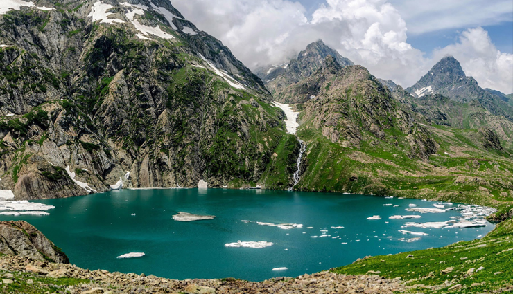 kashmir lakes,lakes to visit in kashmir,scenic lakes in kashmir,top kashmiri lakes,best lakes to explore in kashmir,kashmirs natural beauty: lakes,picturesque lakes of kashmir,kashmiri lakeside retreats,kashmirs pristine lake destinations,traveling to kashmir for its lakes