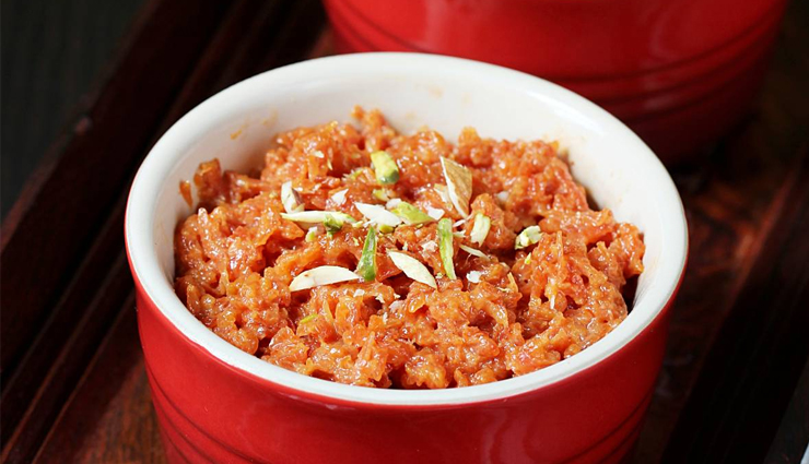Diwali Recipe- Easy To Make Gajar ka Halwa in Microwave