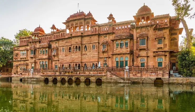 bikaner tourist attractions,junagarh fort bikaner,best places to visit in bikaner,bikaner history and culture,rajasthan desert cities,bikaner havelis and temples,bikaner heritage sites,royal cities of rajasthan,things to do in bikaner,thar desert tourism