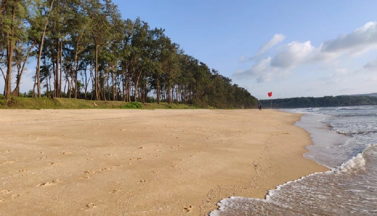 hidden beaches in goa,lesser-known goa beaches,offbeat beaches in goa,undiscovered goa shores,secret beaches of goa,goa underrated beaches,goa coastal gems,unexplored goa beaches,quaint goa seaside spots,goa lesser-explored shores,secluded goa beaches,remote goa coastal spots,quiet goa beach escapes,hidden coves in goa,serene goa shoreline secrets,tranquil goa beachfronts,goa untouched seaside,scenic goa coastal retreats,secret bays in goa,goa undiscovered sandy havens