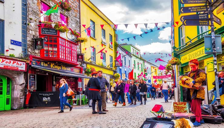 ireland,dublin,galway,the burren national park,newgrange,belfast,derry,cliffs of moher,places to visit in ireland,attractions in ireland,ireland