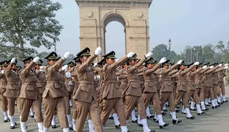 75वाँ गणतंत्र: परेड में सशस्त्र बल चिकित्सा सेवा की महिला टुकड़ी ने लिया भाग
