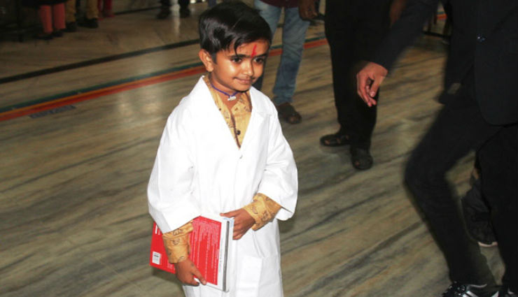 ganesh vitthal 3 feet hieght,neet ganesh vitthal,ganesh vitthal 15 kg weight,ganesh vitthal got admission in mbbs,ganesh vitthal neet supreme court,weird news,weird news in hindi,interesting news in hindi