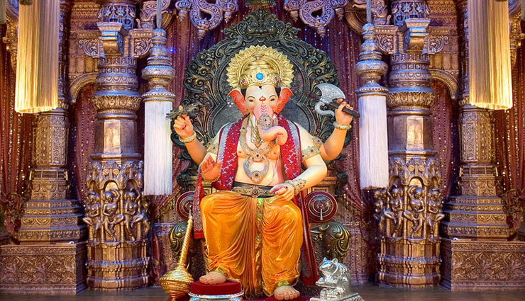 Ganesh Chaturthi 2018 : 'लालबाग चा राजा' 2017 गणेशोत्सव Day 10 आरती, वीडियो
