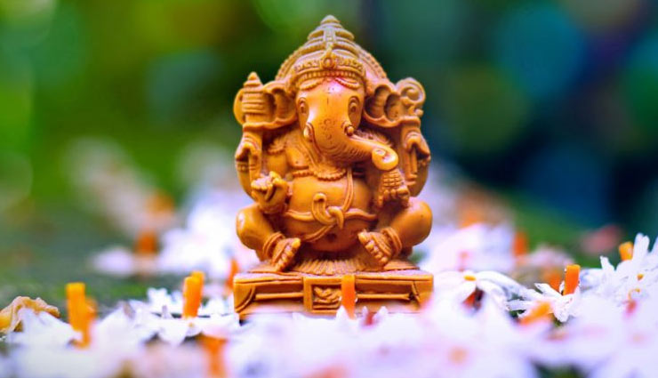 ganesh chaturthi 2019,ganpati bappa moreya,lord ganesh interesting story,moreya gosavi,ganesh pooja,ganesh chaturthi date and time,ganesh chaturthi shubh muhurt,ganesh chaturthi importance,ganesh chaturthi significance,ganesh chaturthi 2019 news in hindi