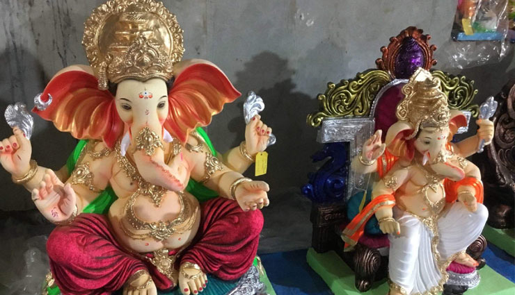 दिल्ली : बिना पंजीकरण के बनाई जा रहीं हैं गणेश की मूर्तियां, रोक के बावजूद इस्तेमाल हो रहा पीओपी