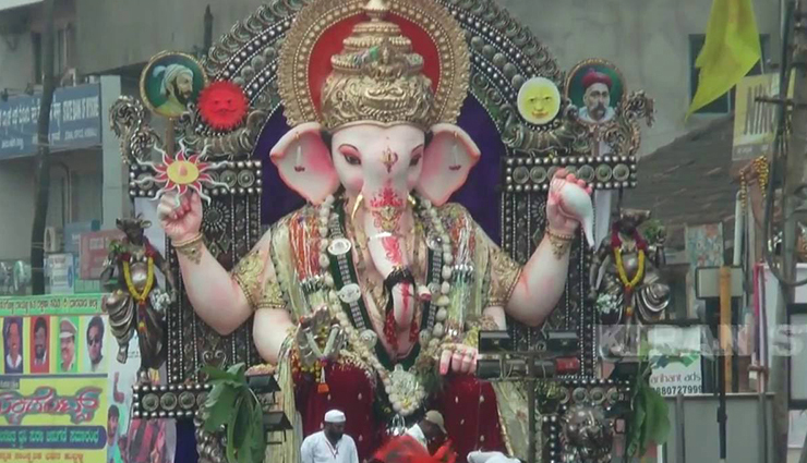 ganesh chaturthi,places to celebrate ganesh chaturthi in india,india,mumbai,hyderabad,pune,goa,hubballi