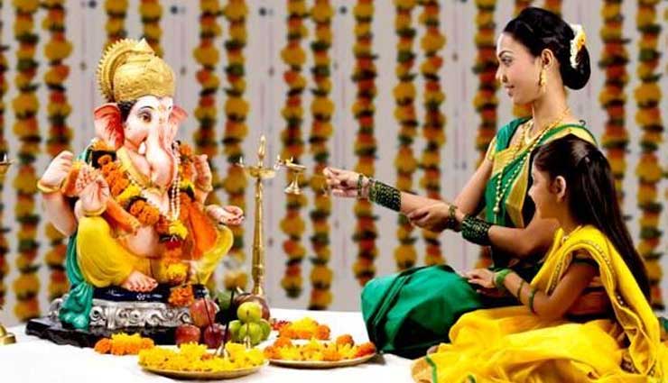 Ganesh Chaturthi 2018 : इन मंत्रों का जाप करता है गणपति को प्रसन्न, जानें और अपना जीवन सँवारे 