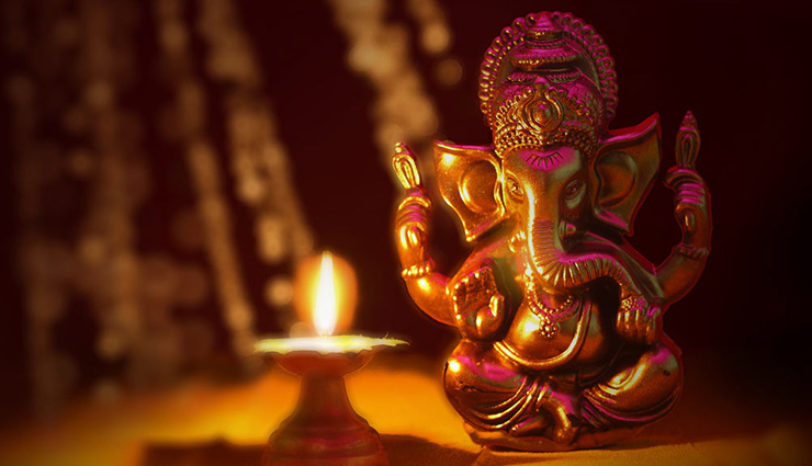Diwali 2020: दीपावली पर न खरीदें लक्ष्मी-गणेश की ऐसी मूर्ति, सुख-संपत्ति में आ सकती है कमी murti,diwali 2020,diwali celebration,ganesh murti,lakshmi murti,deepawali,astrology