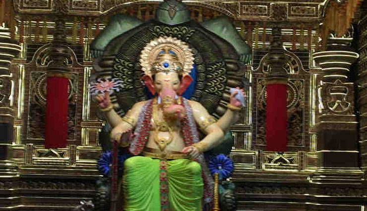 Ganesh Chaturthi 2018 : 'लालबाग चा राजा' 2017 गणेशोत्सव Day 2 आरती, वीडियो