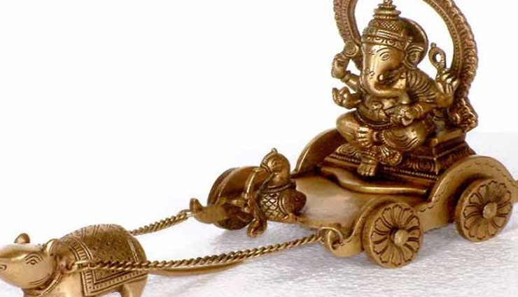 astrology tips,ganesha vehicle mouse,ganesh chaturthi 2018