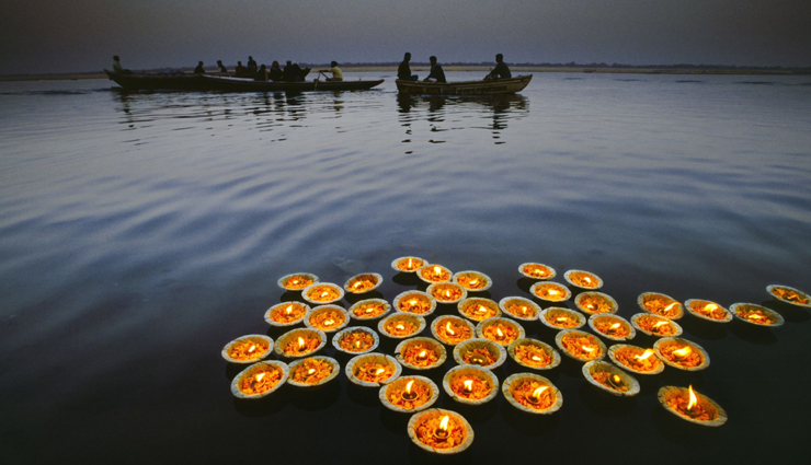 spiritual souvenirs,spiritual souvenirs india,india tourism,tourist places in india,foreign tourist,holidays,travel