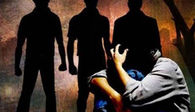 दिल्ली से राजस्थान गए 5 दोस्तों ने लेडी इवेंट मैनेजर को पिलाई नशीली ड्रिंक्स, फिर किया गैंगरेप 