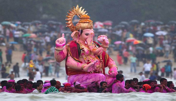 Ganesh Chaturthi 2018- Astrological Way To Follow For Ganpati Visarjan