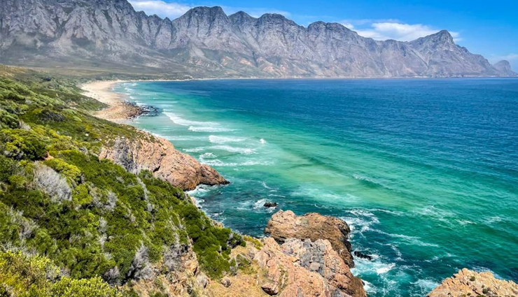 south africa destinations,popular places in south africa,must-visit destinations in south africa,top tourist spots in south africa,south africa travel guide,best places to visit in south africa,south africa tourism,famous landmarks in south africa,south africa sightseeing,top attractions in south africa