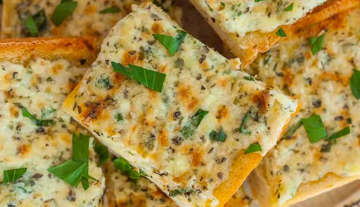 garlic bread with bread slices,garlic bread recipe,hunger struck,foods,easy recipe